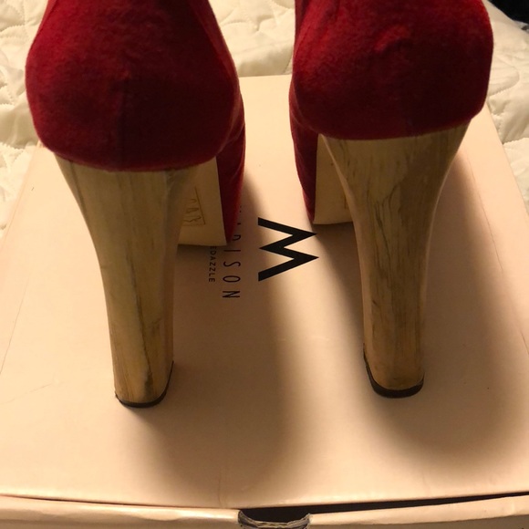 Red Patty Shoedazzle shoe - Picture 3 of 3